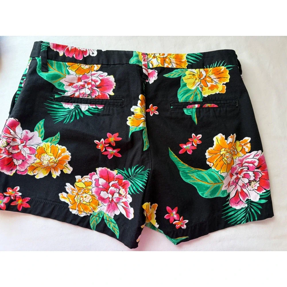 Old Navy‎ Shorts Lot 2 ,sz 8 Black Floral Tropical ,Navy Blue Chino 3.5 Inseam
